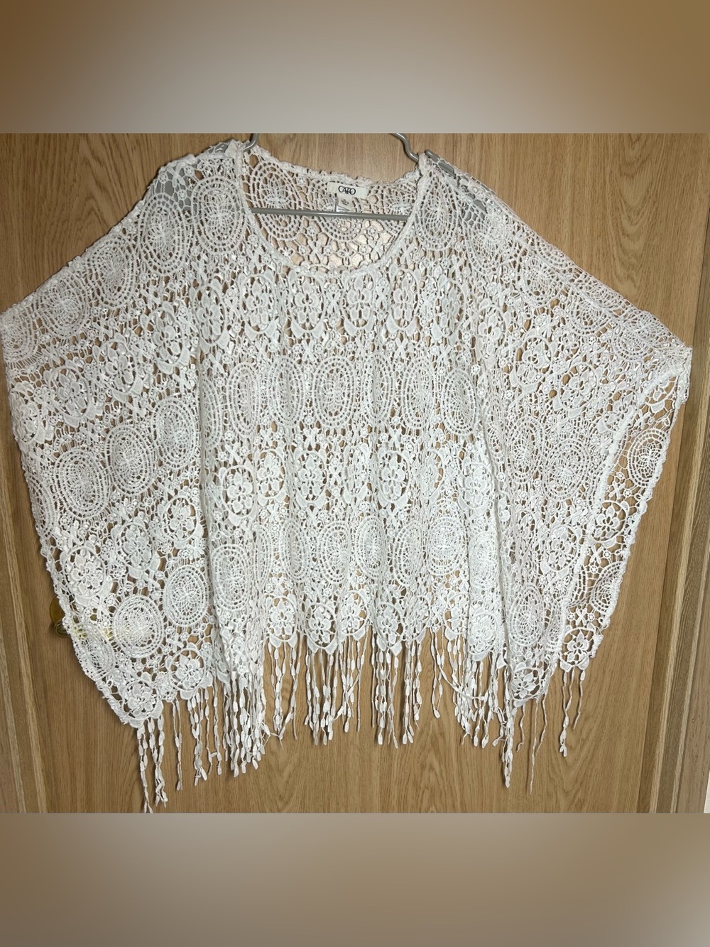 Cato Fashions Women’s Size XL White Crochet Lace Fringe Poncho Top